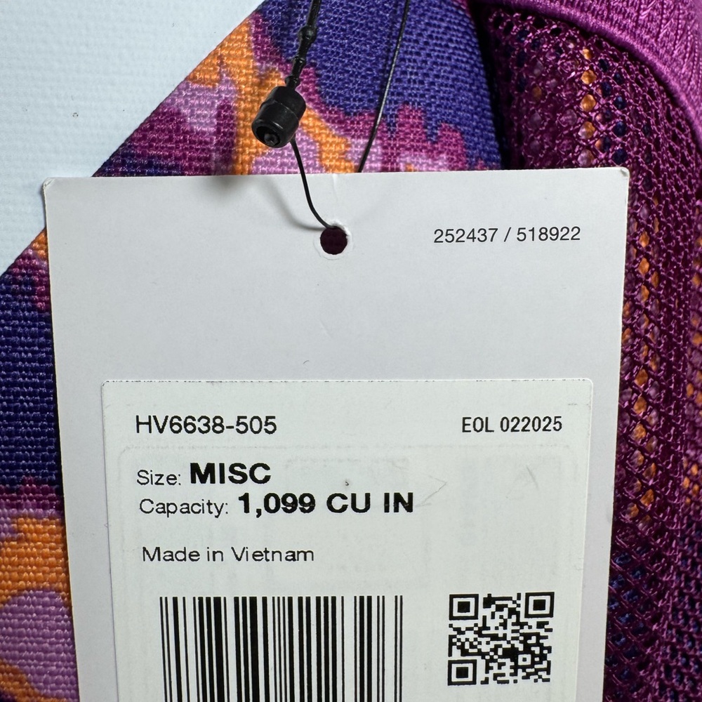 Nike Brasilia Purple marble Patterned kids Backpack - Picture 2 of 8
